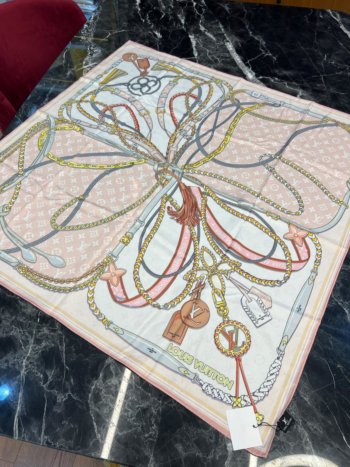 LV PUDRA TWİL İPEK EŞARP