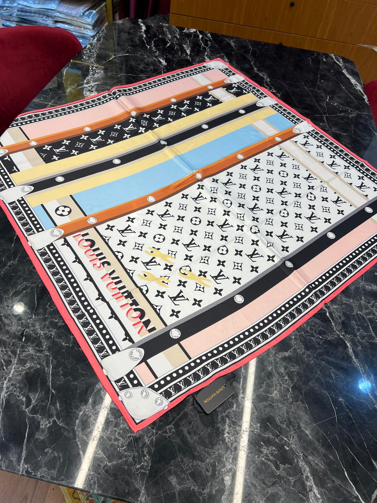 LV TWİL İPEK EŞARP