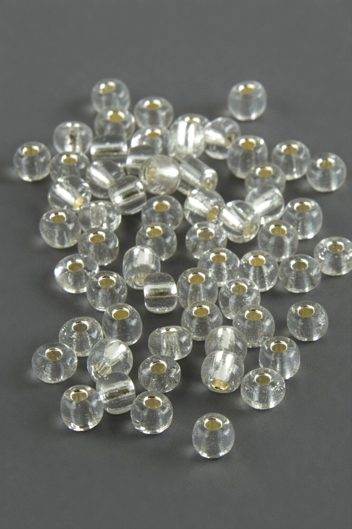 4 mm Şeffaf Kum Boncuk 500 Gram