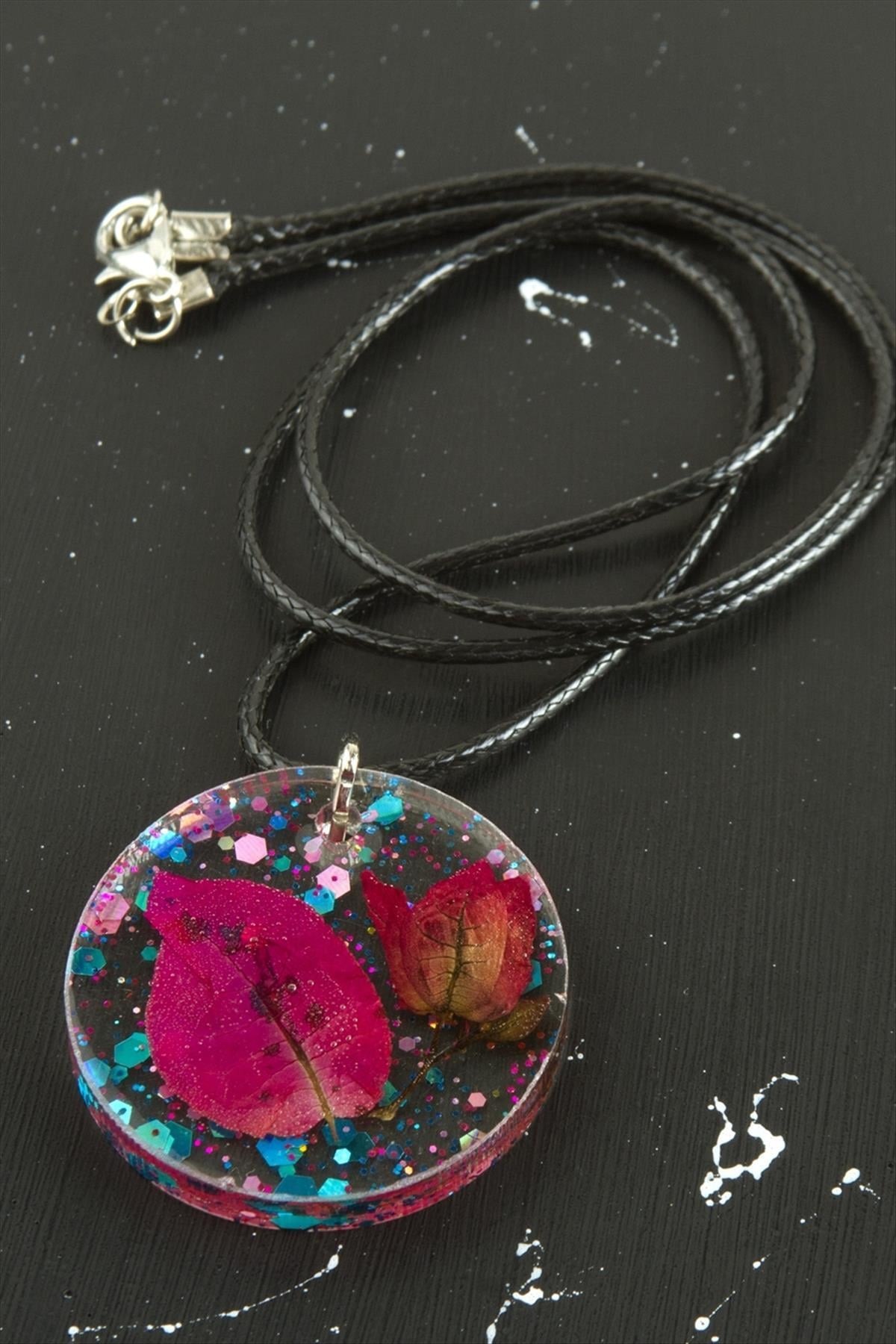 Begonvil Çiçeği Epoksi Kolye