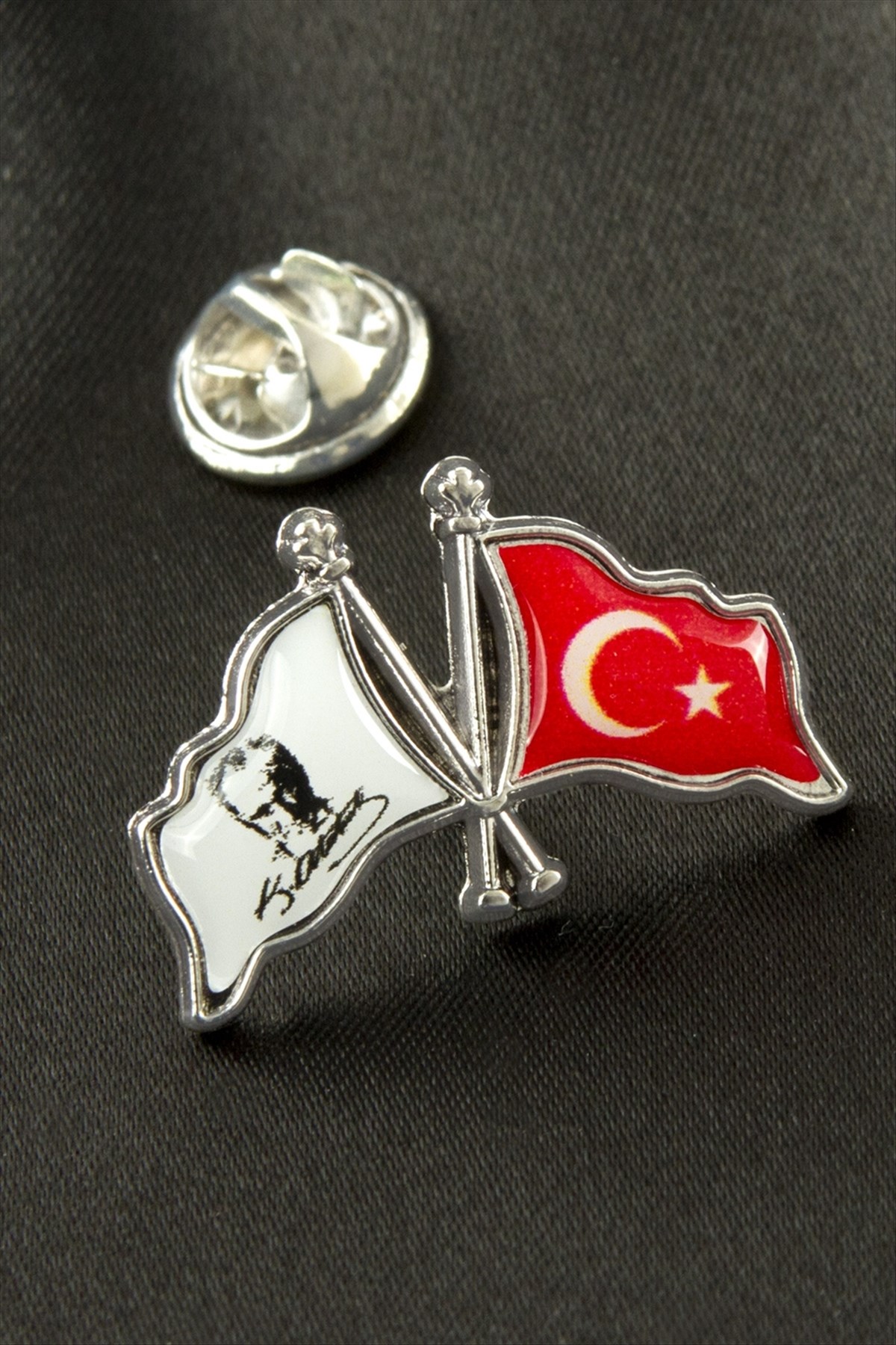 Ay Yıldız Atatürk İmzalı Yaka Rozet