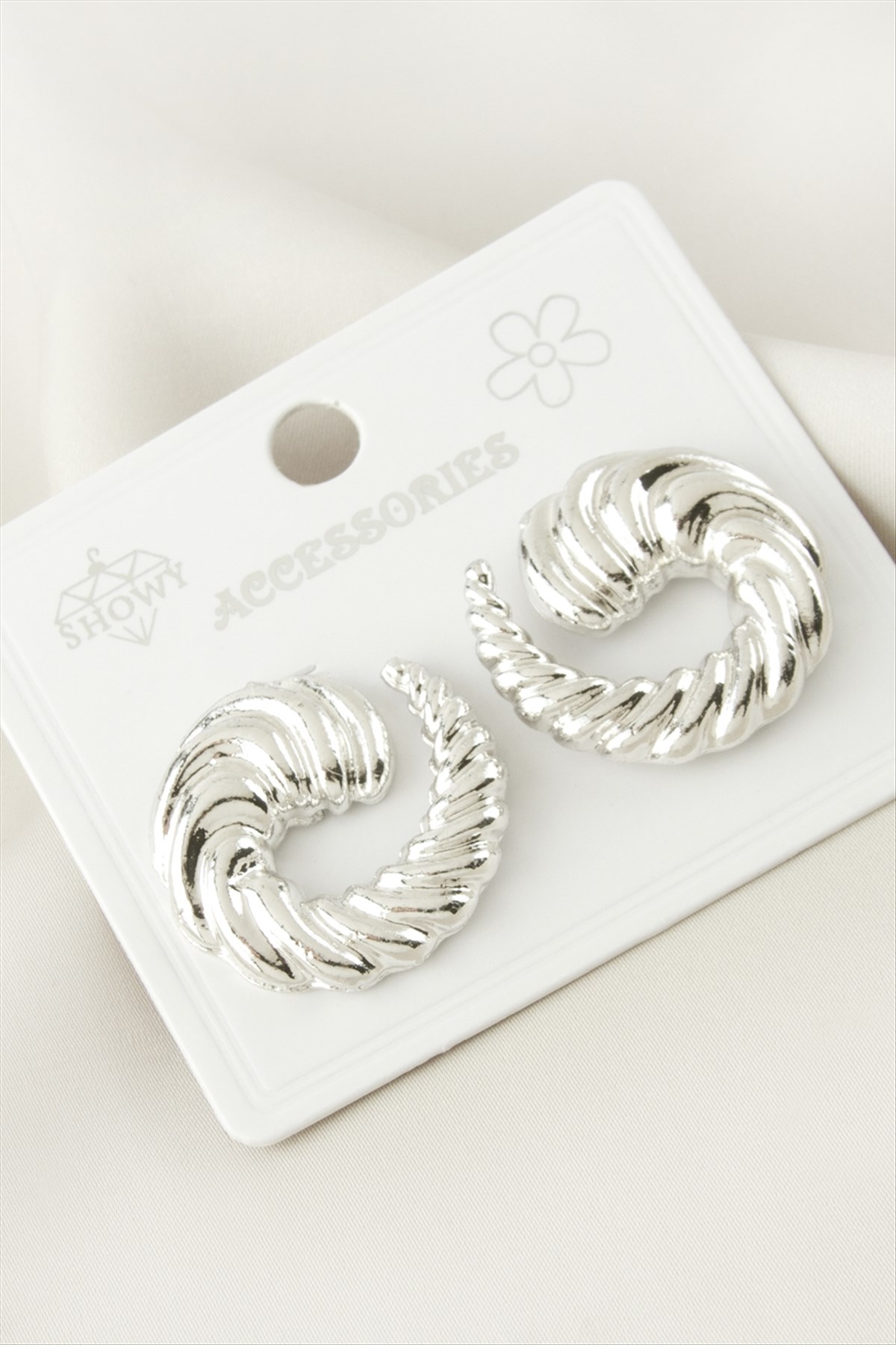 Burgulu Metal Küpe