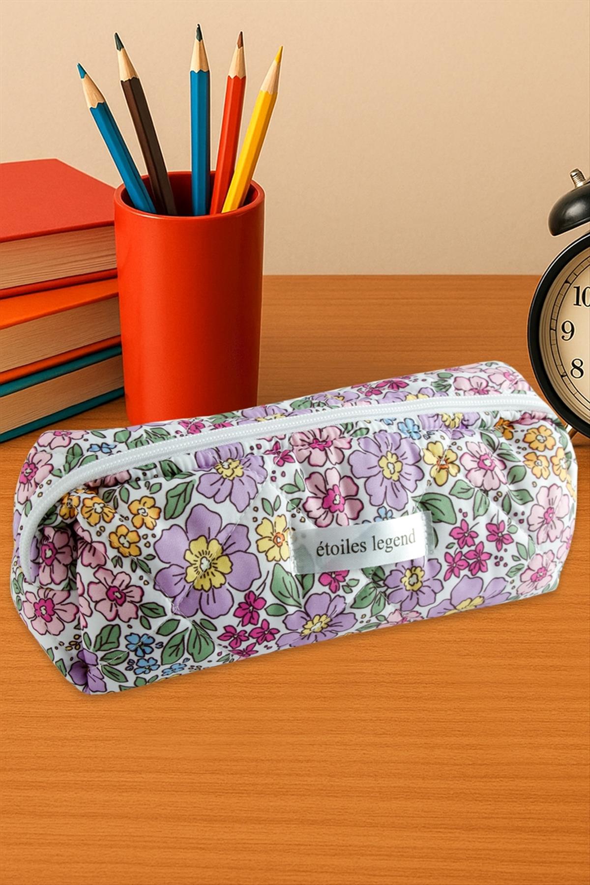 Çiçek Desenli Kalem Kutusu