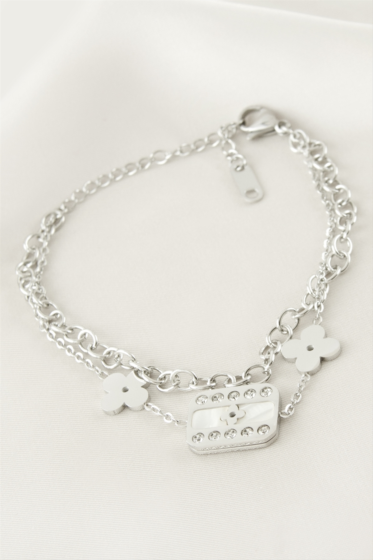 Çiçek Sedef Çelik Bileklik