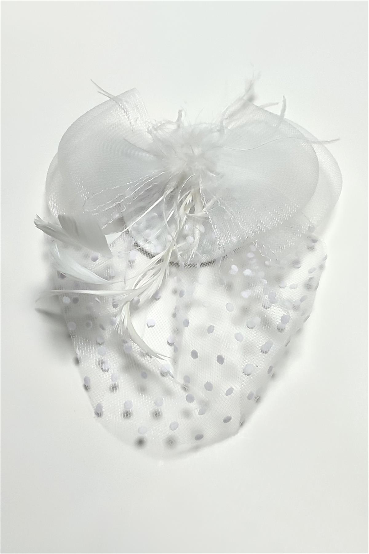 Fiyong Tüylü Dantelli Şapka Toka