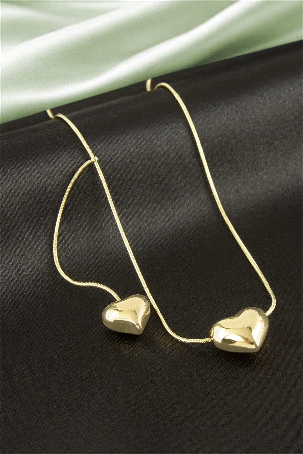 Kalp Lüks Çelik Kolye