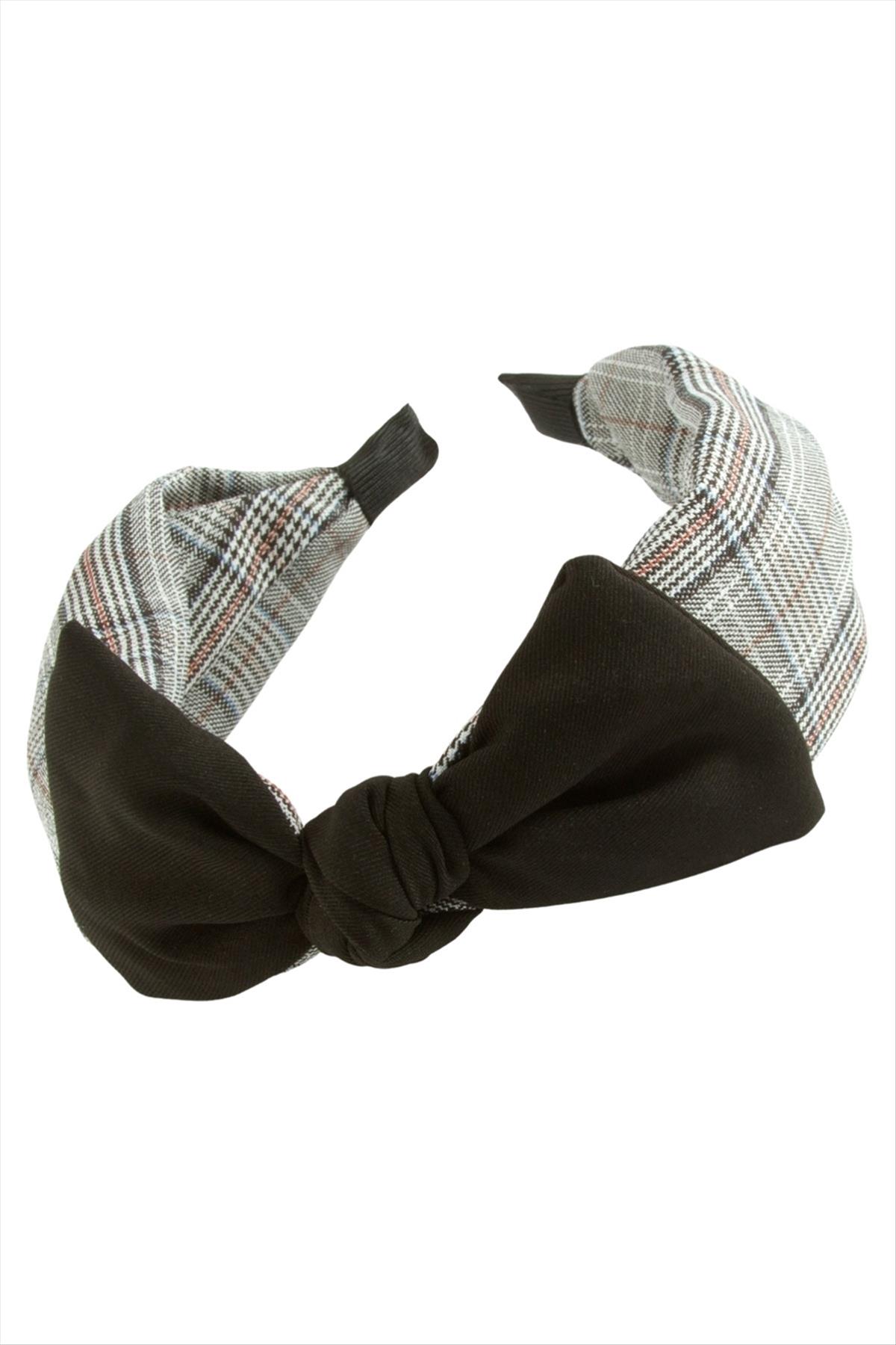 Kare Desenli Fiyong Taç