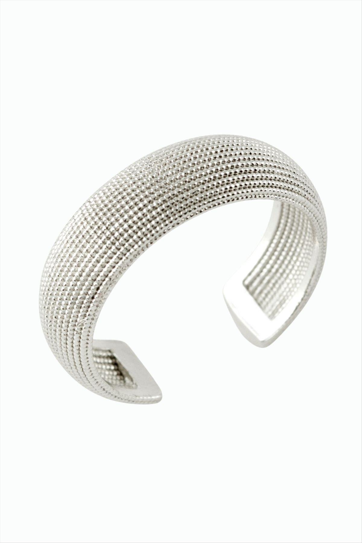 Noktalı Metal Yüzük