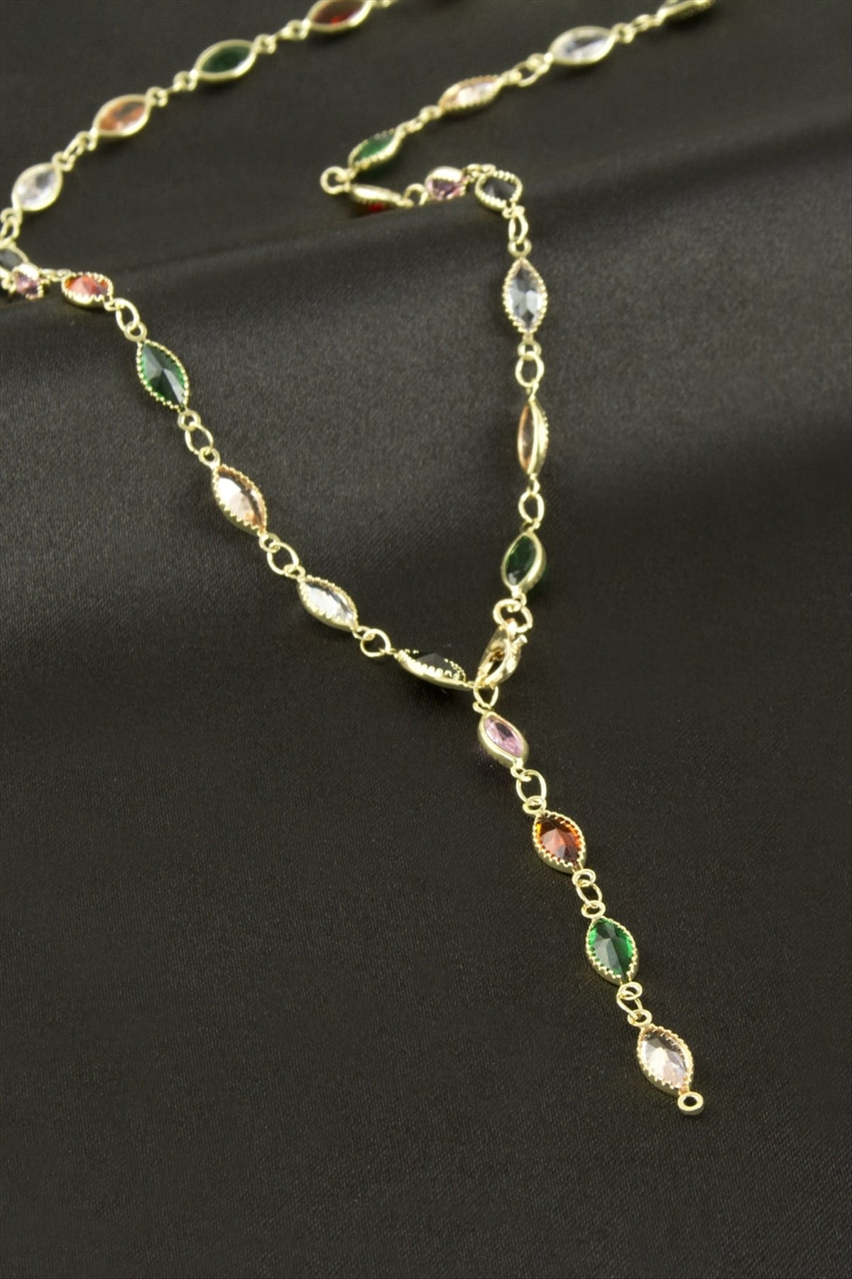Oval Zirkon Taşlı Y Kolye