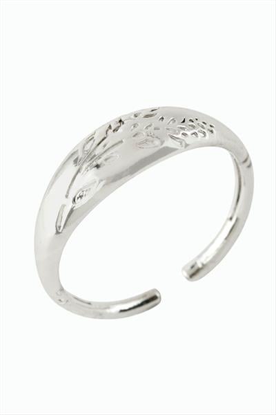 Çiçek İşlemeli Metal Yüzük