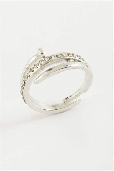 Çivi Taşlı Yüzük