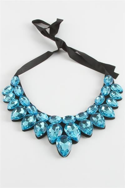 Damla Taşlı Yaka Kolye