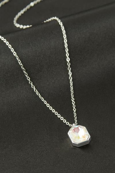 Dikdörtgen Taşlı Kolye