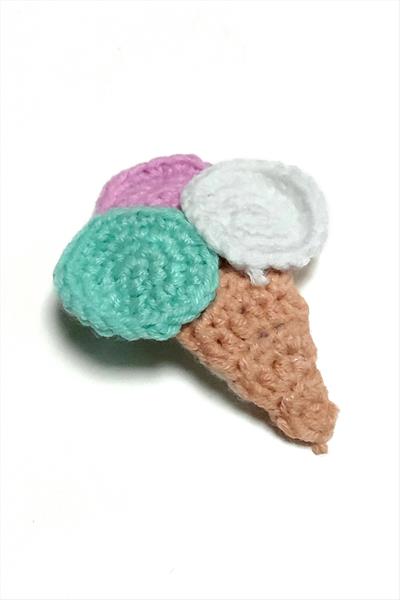 El Yapımı Dondurma İşlemeli Örgülü Çıtçıtlı Toka