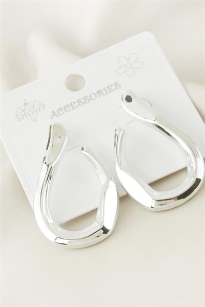 Kanca Şekilli Plastik Küpe