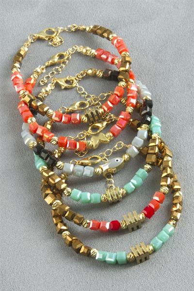 Karışık Figürlü Küp Kristal Bileklik