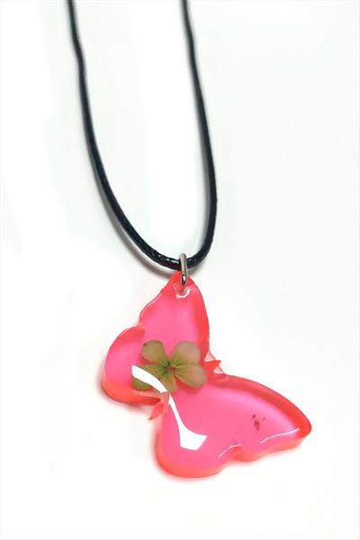 Kartopu Çiçeği Kelebek Epoksi Kolye