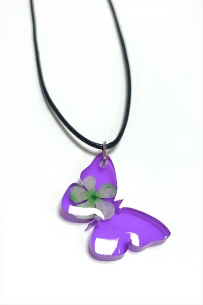 Kartopu Çiçeği Kelebek Epoksi Kolye