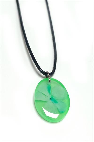 Kartopu Çiçeği Oval Epoksi Kolye