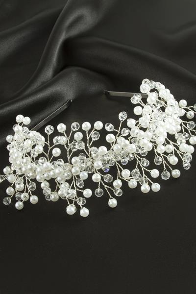 Kristal Taşlı Taç