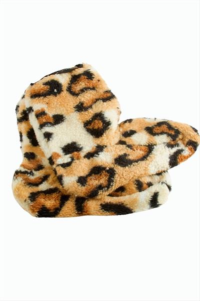 Leopar Desenli Peluş Polarlı Çizme