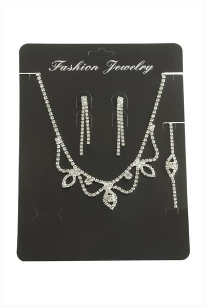 Oval Taşlı Set Kolye