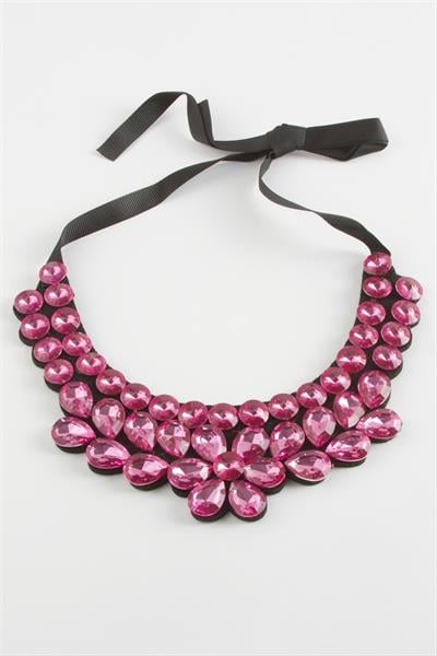 Papatya Taşlı Yaka Kolye