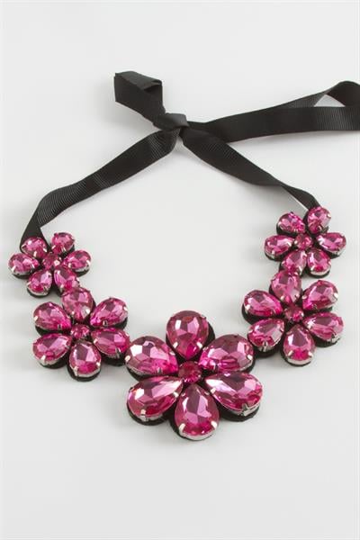 Papatya Taşlı Yaka Kolye