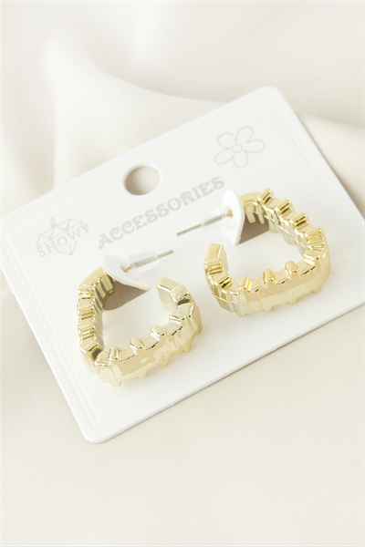 Üçgen Plastik Küpe