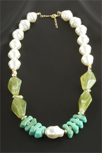 Zr Model Oval İnci Plastik Kolye