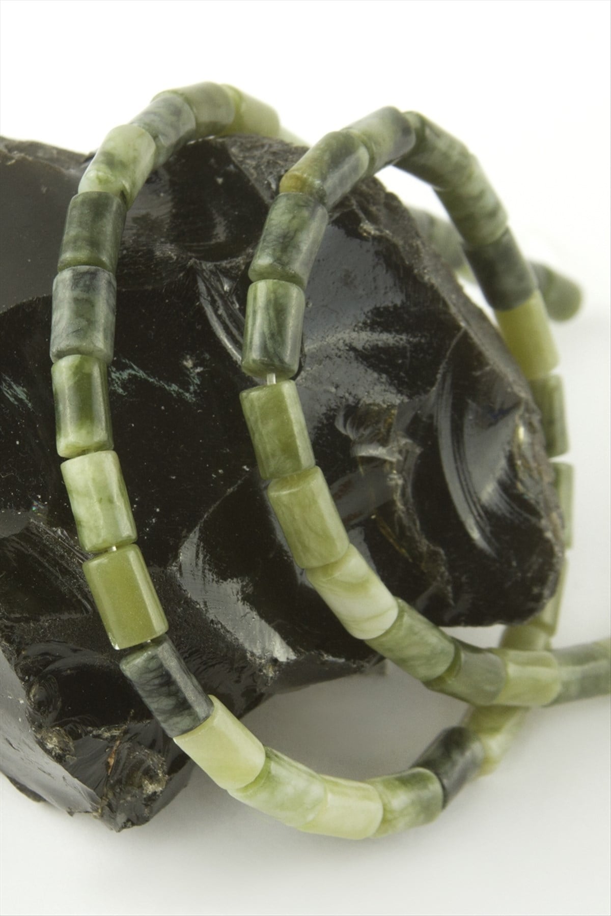 6*8 mm Boru Yeşim Taşı