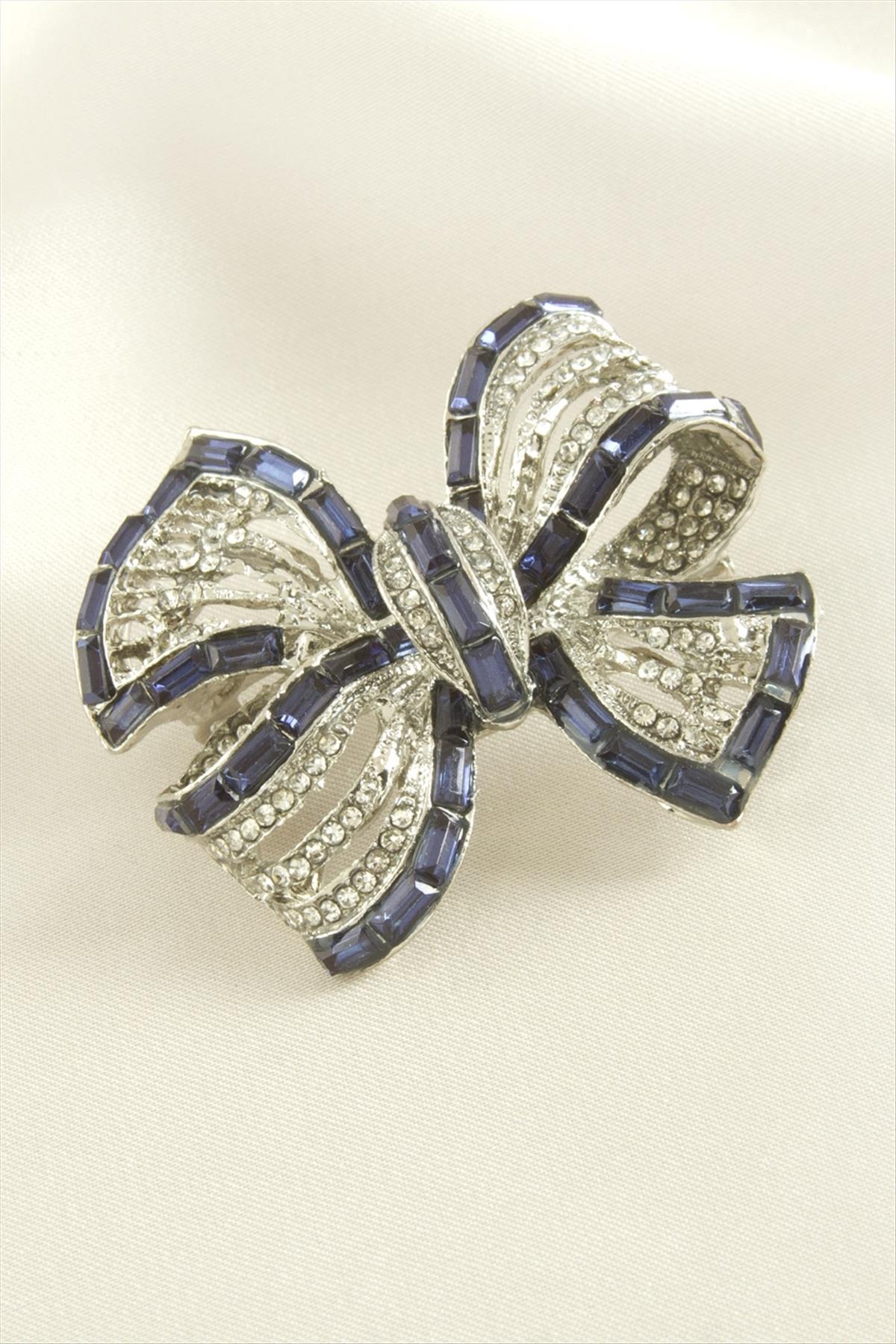 Fiyong Mineli Taşlı Broş