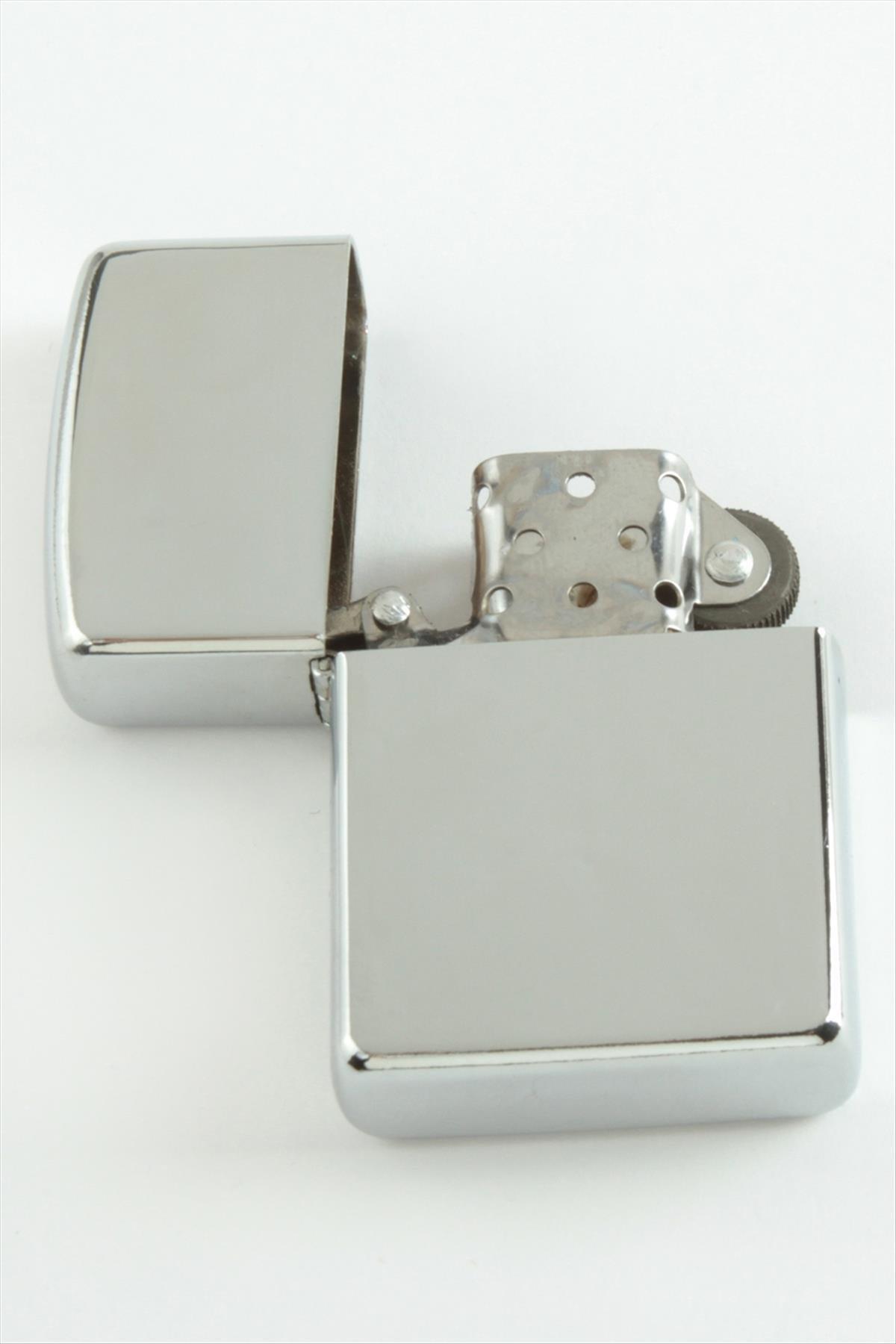 Gümüş Renkli Çakmak