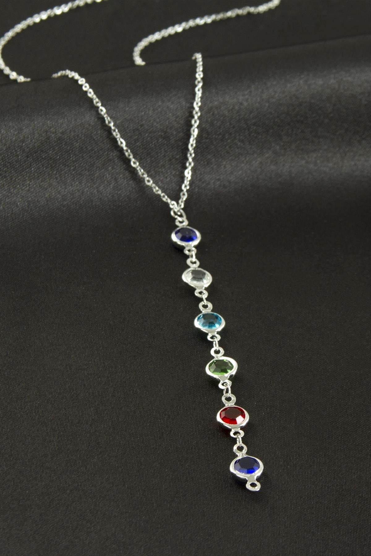 Kristal Taşlı Çelik Kolye