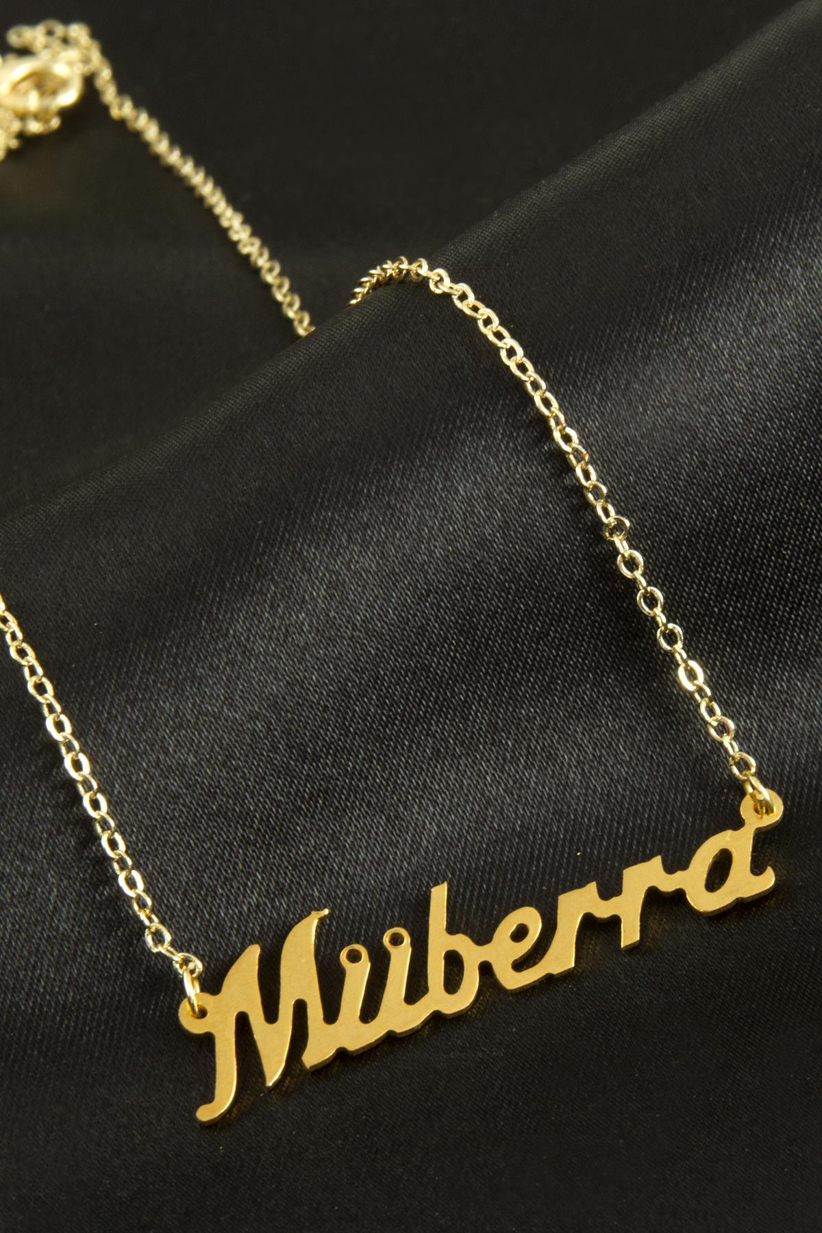 Müberra İsimli Kolye (Kişiye Özel)