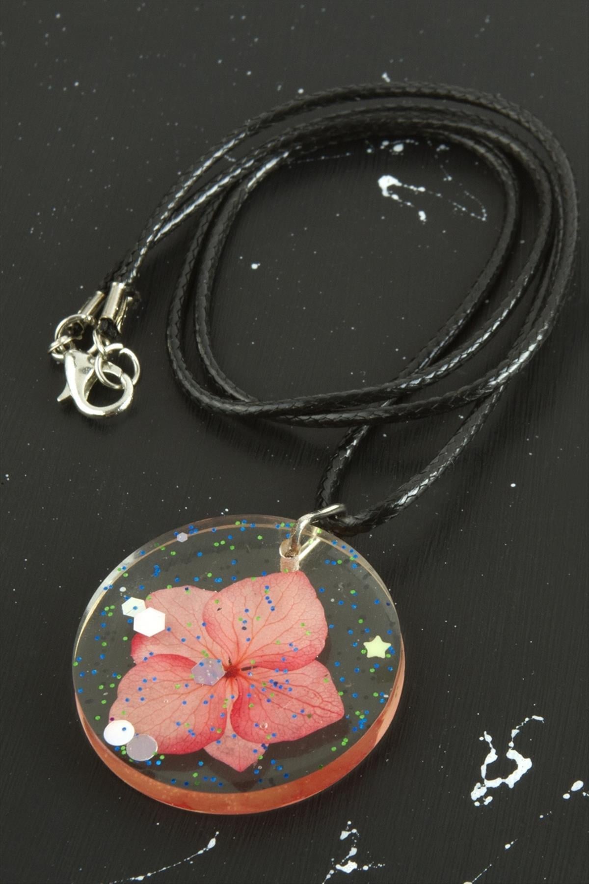 Ortanca Çiçek Epoksi Kolye