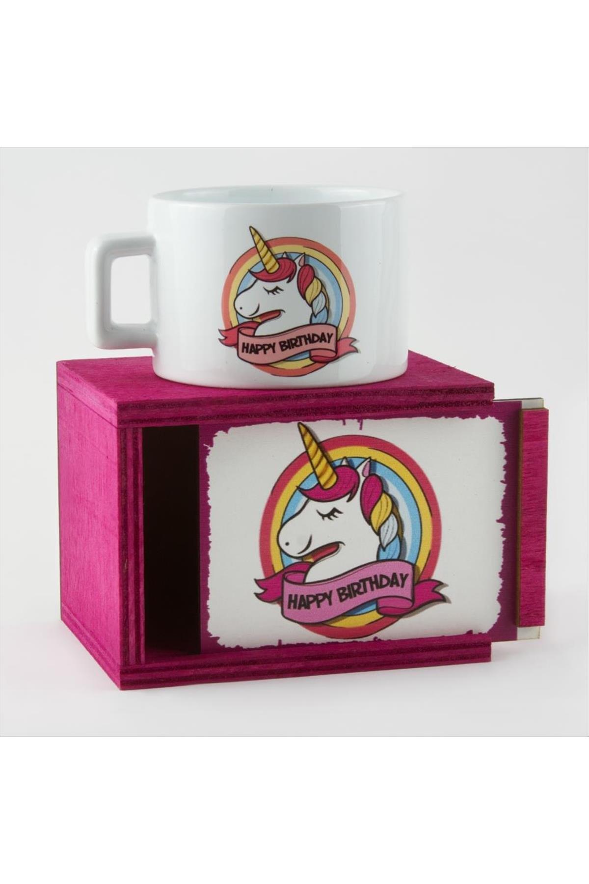 Unicorn Doğum Günün Kutlu Olsun Figürlü Ahşap Kutulu Kupa