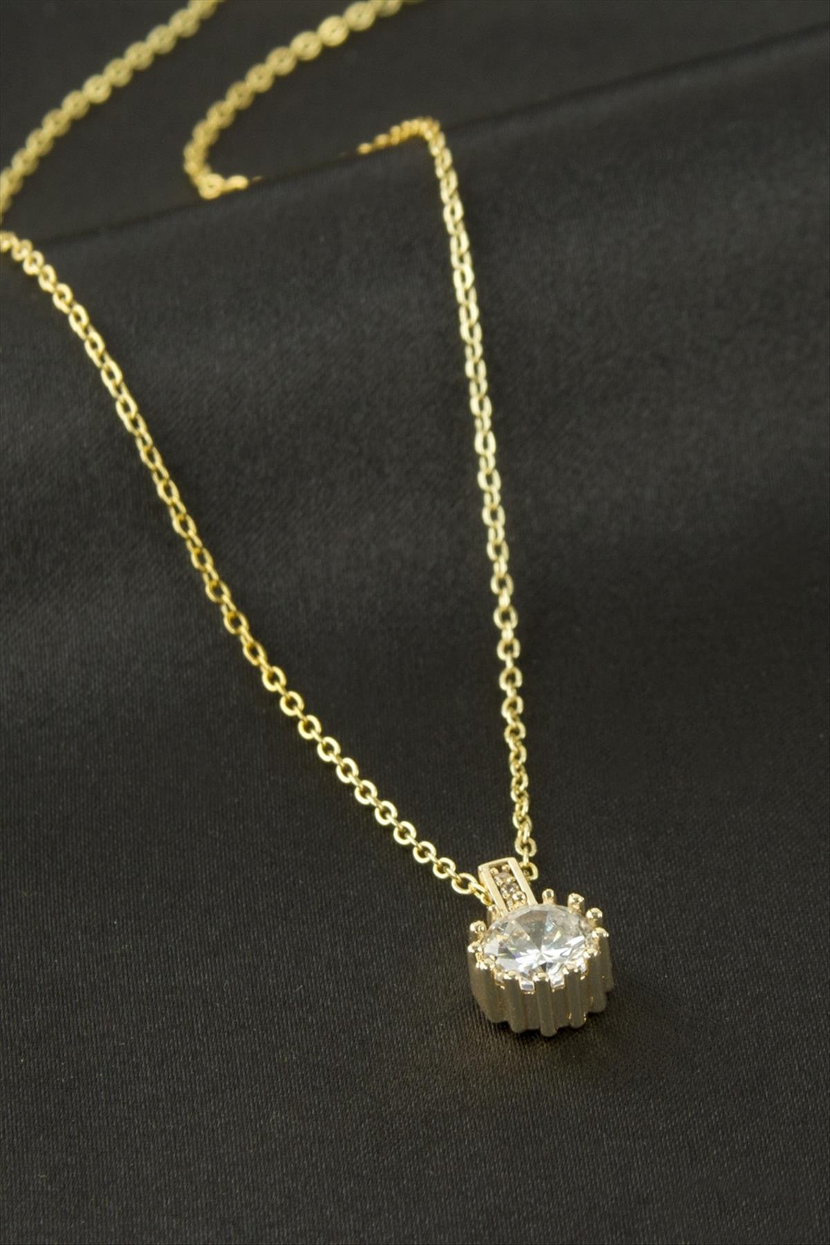 Zirkon Tek Taşlı Kolye