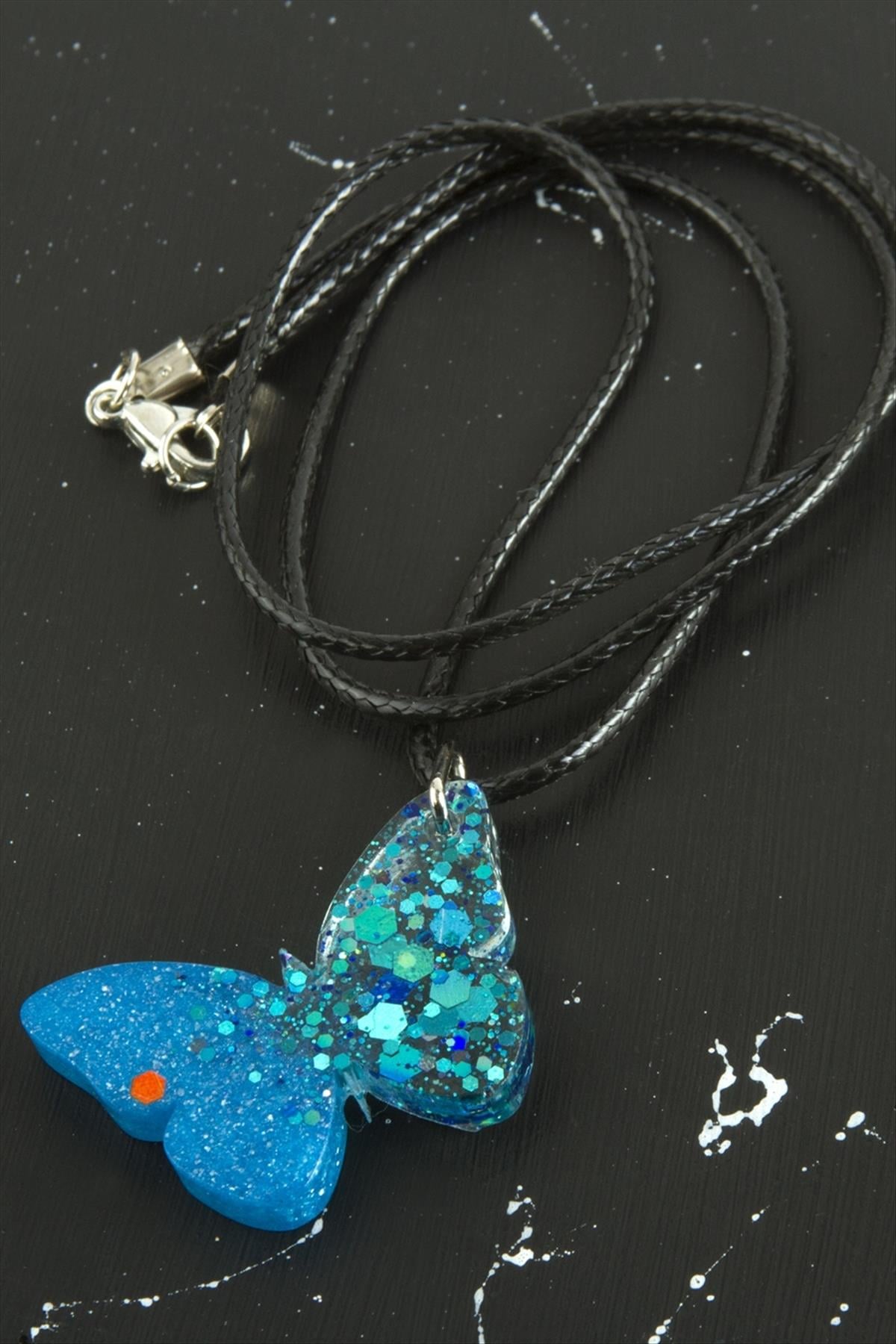 Kelebek Epoksi Kolye