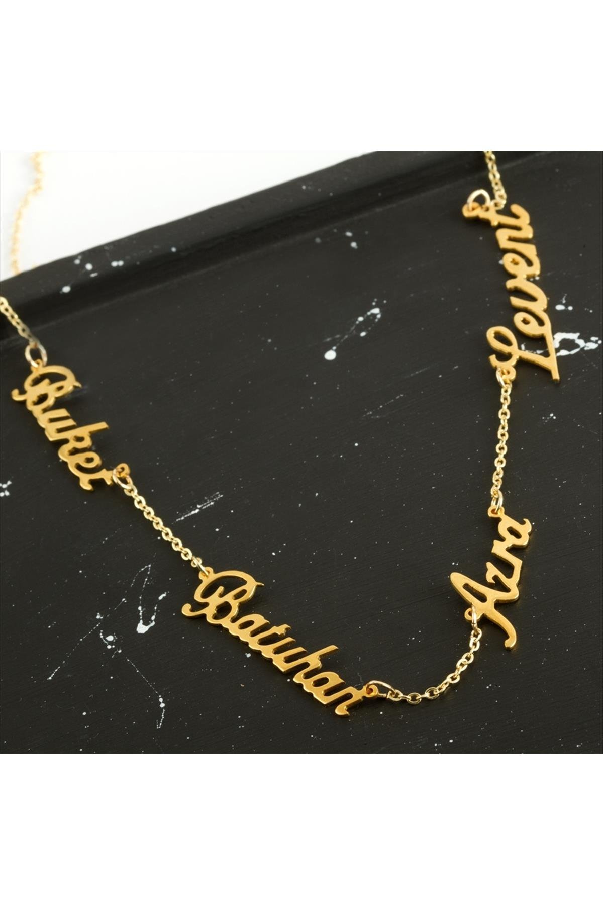 Kişiye Özel Dört İsim Yazılı Kolye