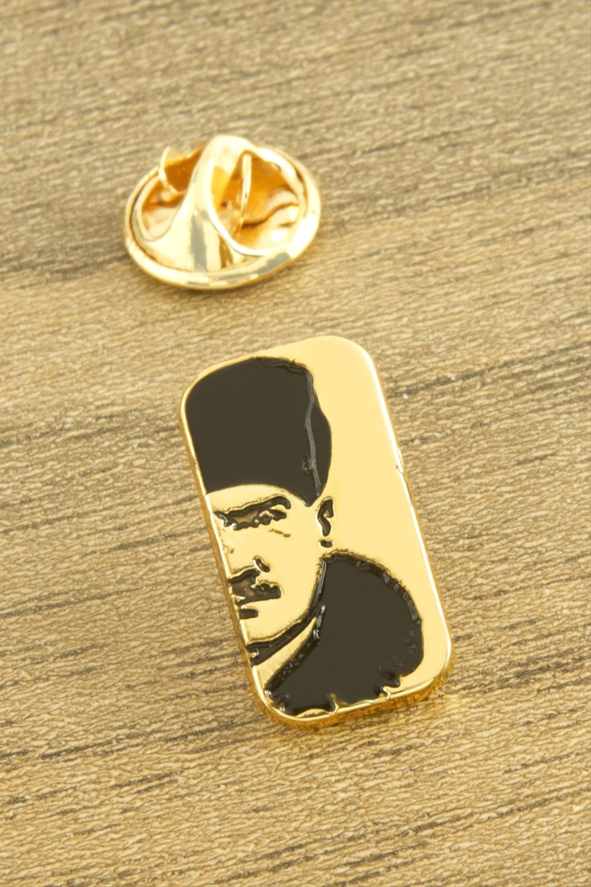 Atatürk Yaka Rozet