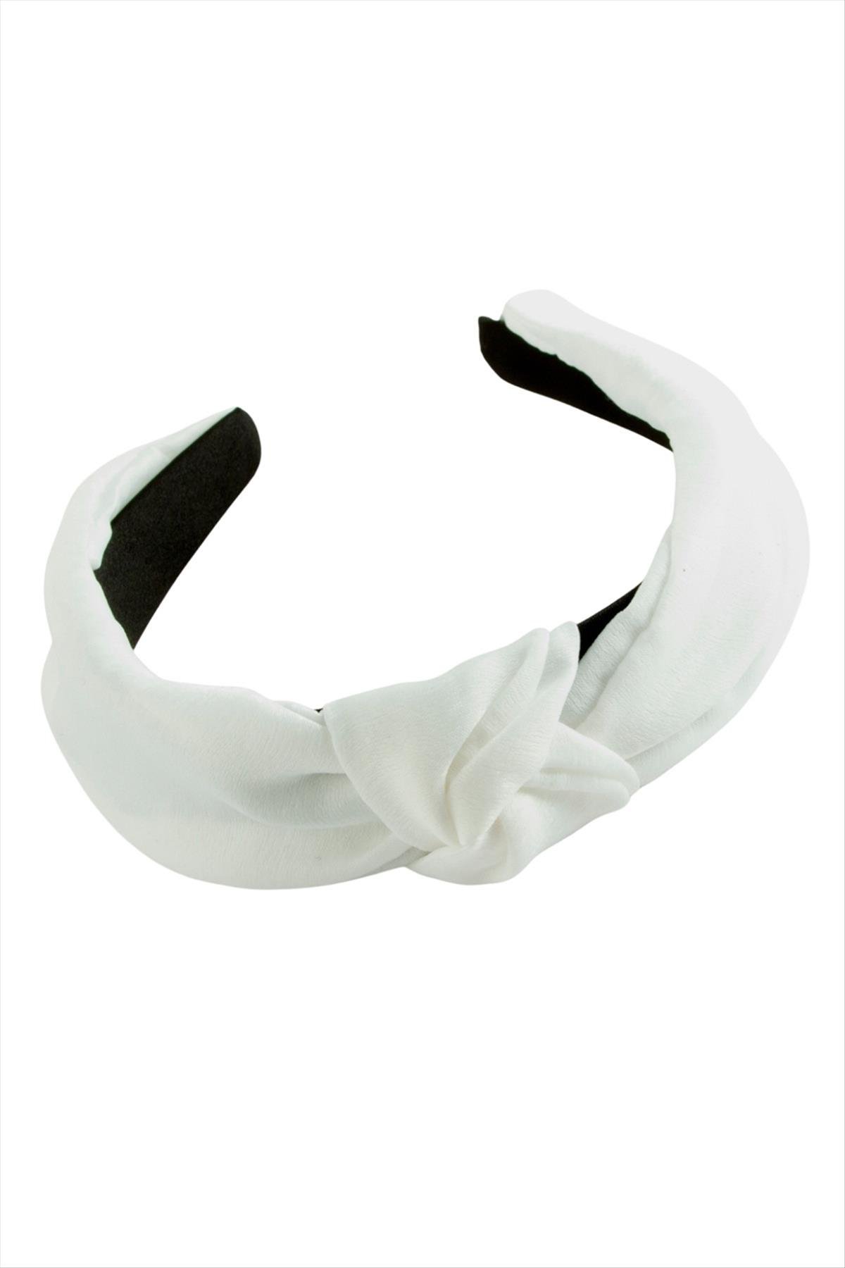 beyaz Renkli Fiyong Taç