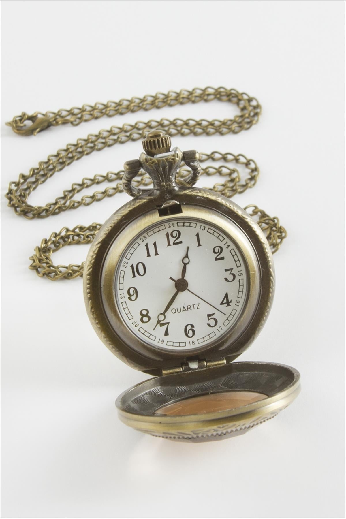 Çiçek İşlemeli Kolye Saat