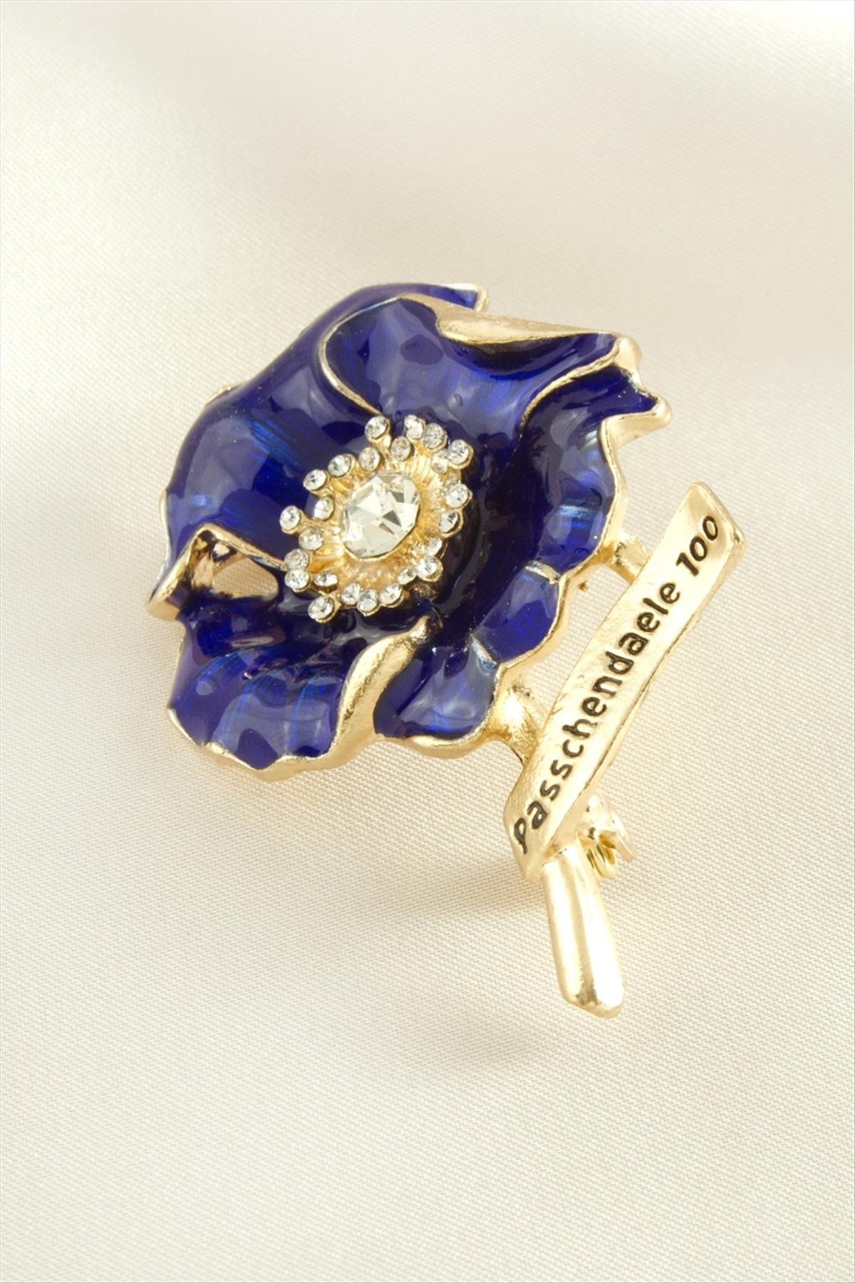 Çiçek Mineli Taşlı Broş