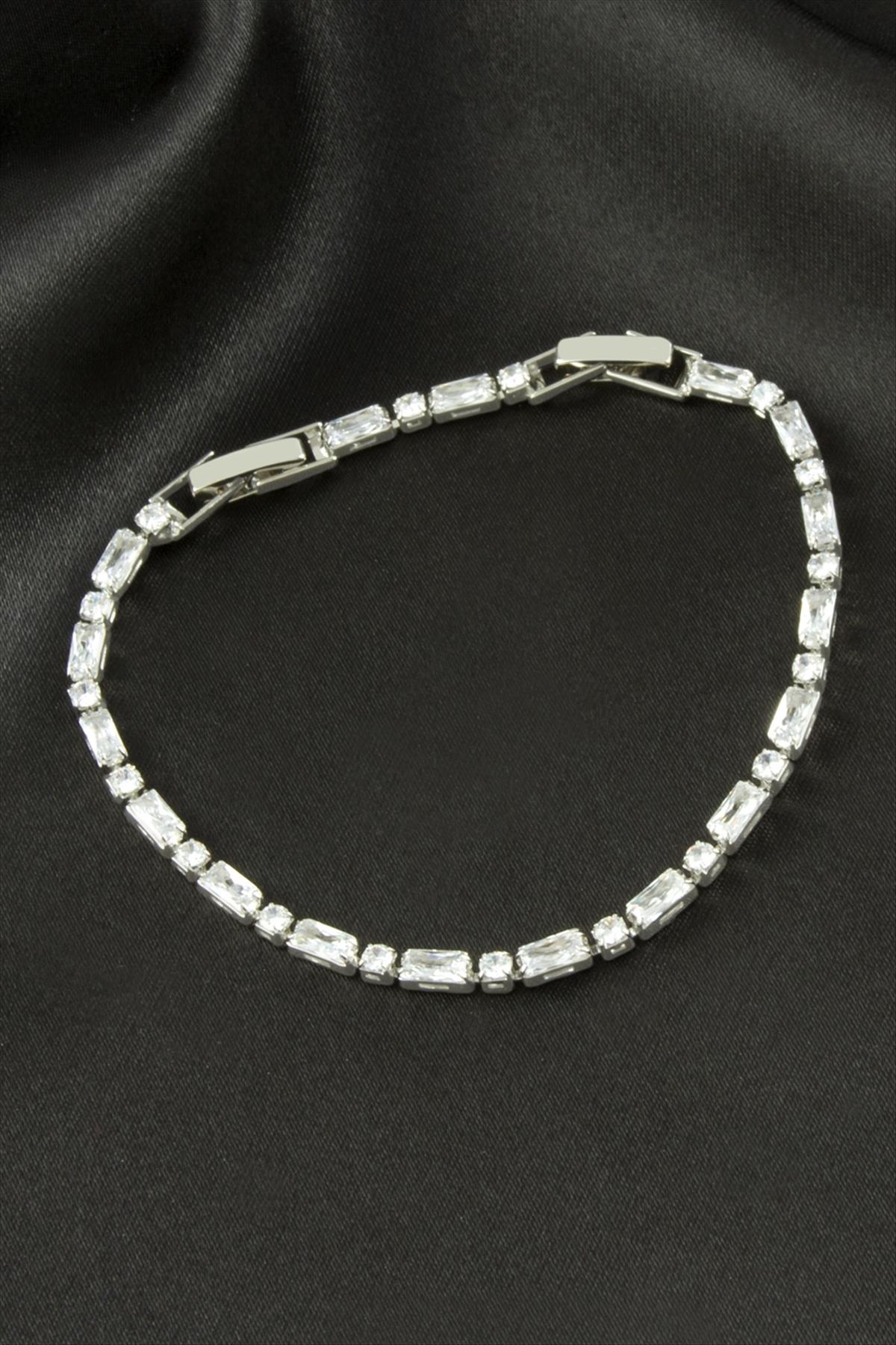 Dikdörtgen Zirkon Taşlı Lüks Kararmaz Bileklik 3*6 mm
