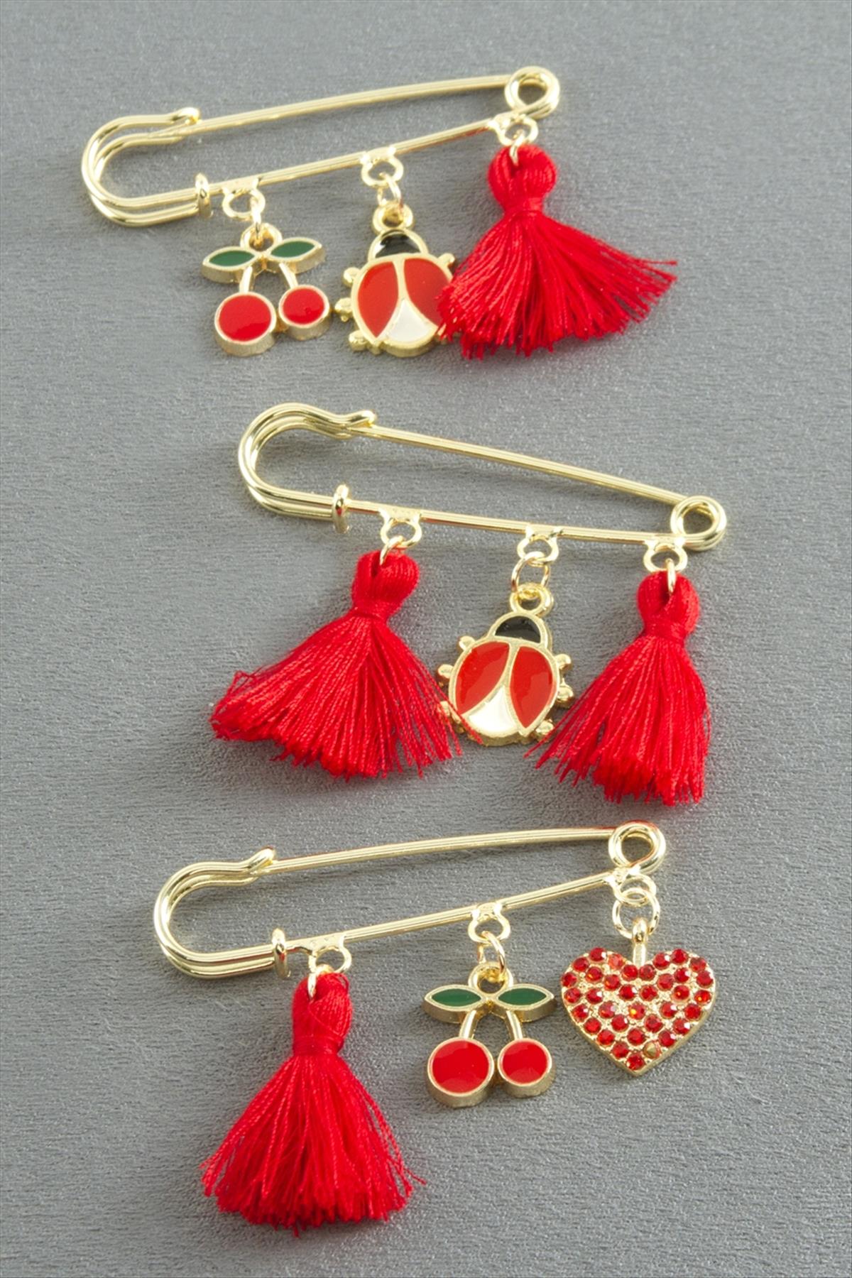 Karışık Püsküllü Broş