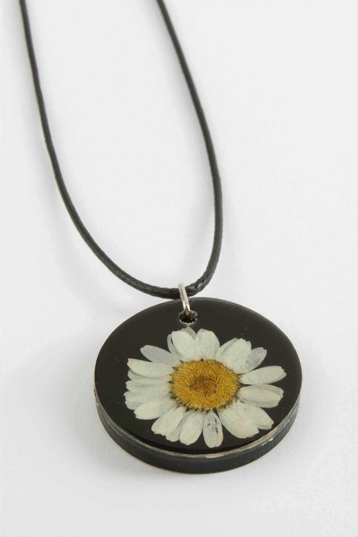 Papatya Epoksi Kolye