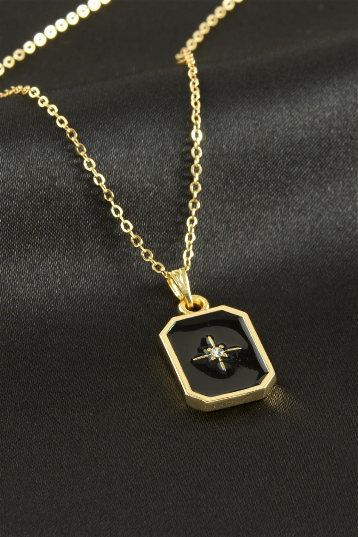 Yıldız Mineli Kolye