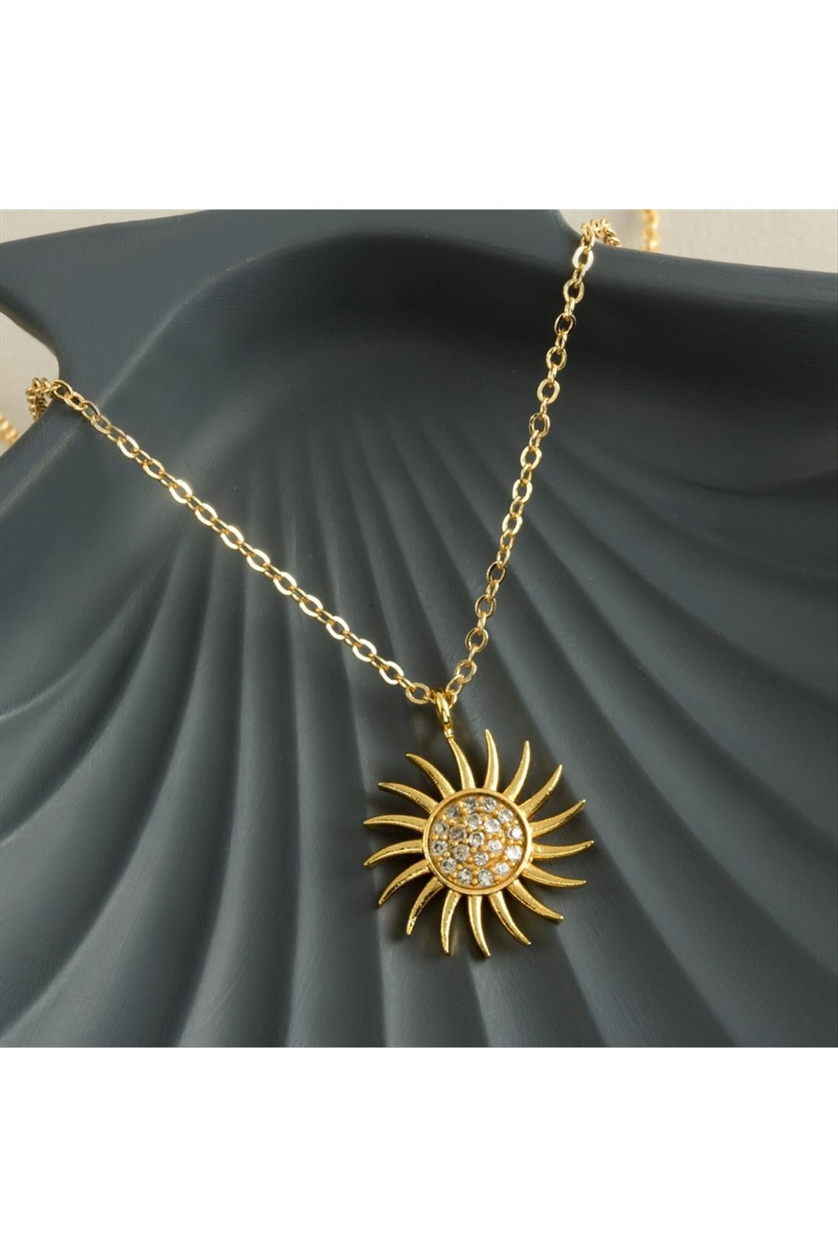 Yıldız Zirkon Taşlı Trend Kolye