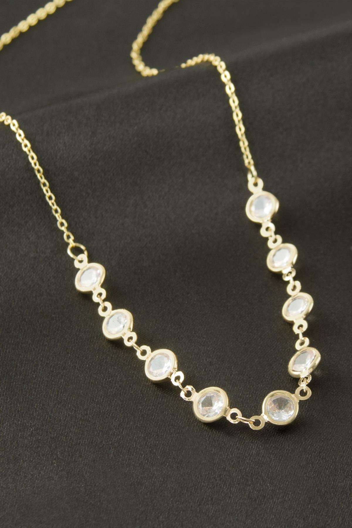 Yuvarlak Kristal Taşlı Kolye